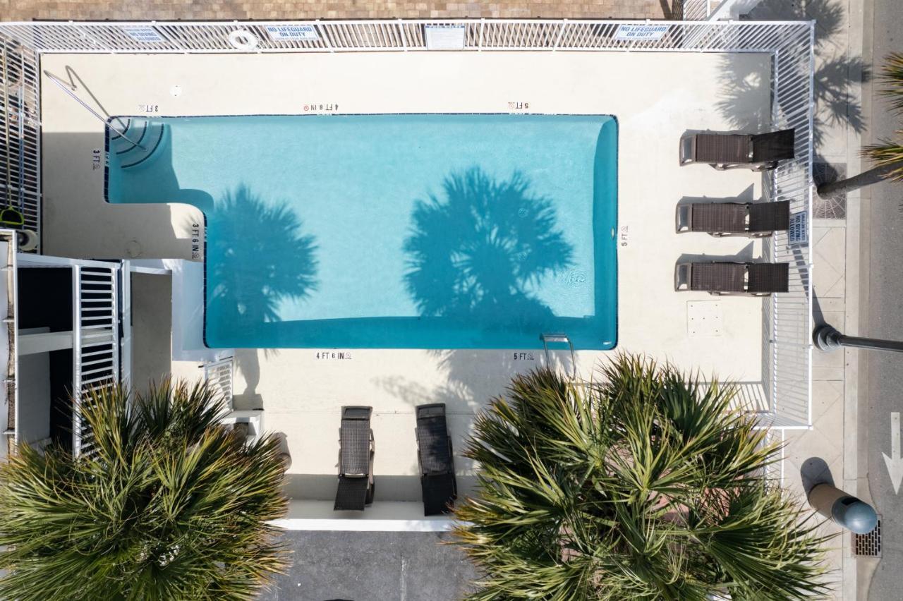 Lily & Bloom Hotel Myrtle Beach Exterior photo